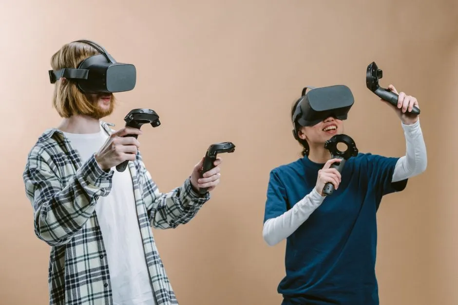 Valve Makes Waves with Import of 13 Tons of VR Headsets and 141 Tons of Game Consoles